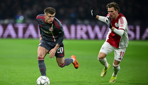 Άγιαξ - Ολυμπιακός 0-0 (Ημίχρονο): Ψάχνουν γκολ στο Άμστερνταμ οι Πειραιώτες, Live 