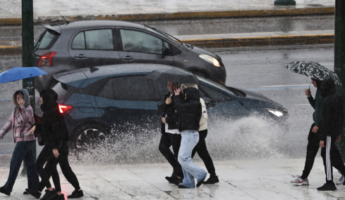 Έκτακτο δελτίο επιδείνωσης καιρού από την ΕΜΥ: Πορτοκαλί συναγερμός για βροχές, καταιγίδες και χαλάζι σε έξι περιοχές