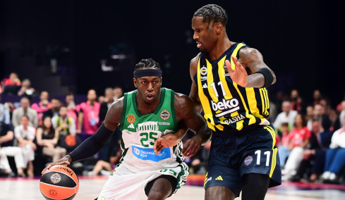 Ο Χέις-Ντέιβις αφήνει το ΝΒΑ για να γίνει ο πιο ακριβοπληρωμένος στην Ευρωλίγκα: Στο κόλπο ο Παναθηναϊκός, το καυστικό σχόλιο του Ναν για τα ποσά που ακούγονται