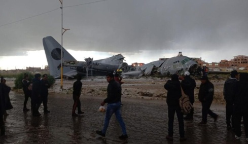 Συντριβή C-130 στη Βολιβία: 20 νεκροί και 30 τραυματίες, δείτε βίντεο 