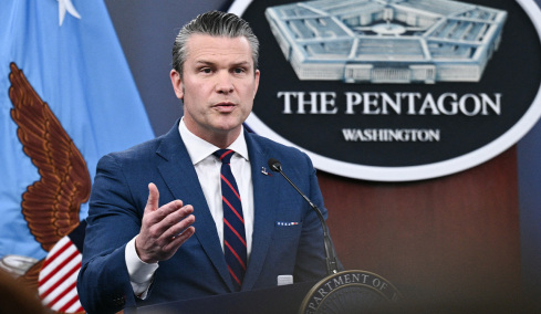 Ο Χέγκσεθ υποβαθμίζει τις πληροφορίες για ρωσική βοήθεια στο Ιράν: «Δεν μας ανησυχούν»  