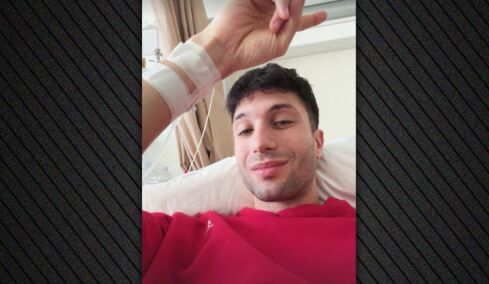 Ο YouTuber Γιάννης Αεράκης ανακοίνωσε ότι έχει καρκίνο: «Ξεκινάω χημειοθεραπείες, σύντομα θα με δείτε καραφλό»