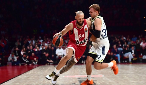 Euroleague: Με σόου Φουρνιέ ο Ολυμπιακός διέλυσε τη Φενέρ και βλέπει κορυφή, νίκες και για Χαποέλ και Παρτίζαν, δείτε βίντεο