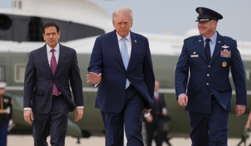 Τραμπ: «Έχουμε διαλύσει το Ιράν, θέλουν να κάνουν συμφωνία, εγώ δεν θέλω» – Στο τραπέζι σενάρια διαπραγματεύσεων 