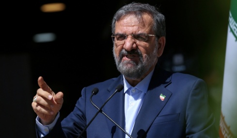 Πρώην διοικητής των Φρουρών της Επανάστασης χλευάζει τον Τραμπ για την αναβολή στρατιωτικής επίθεσης 