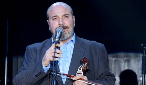 Νίκος Ζωιδάκης: Δεν θα πήγαινα στη Eurovision, εμείς είμαστε για τους γάμους και τα πανηγύρια