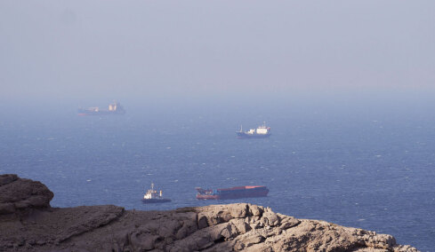 WSJ: Ρεσάλτο σε ιρανικά πλοία και εκτός Περσικού Κόλπου εξετάζει ο αμερικανικός στρατός