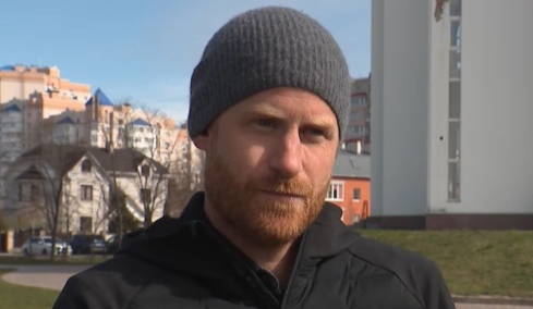 Ο πρίγκιπας Χάρι δηλώνει ότι θα είναι «πάντα μέλος της βρετανικής βασιλικής οικογένειας»