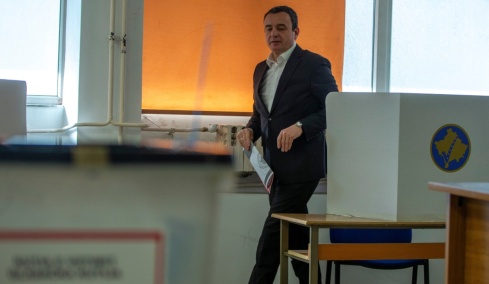 Διαλύθηκε η Βουλή του Κοσόβου, σε εκλογές μετά το αδιέξοδο για τον πρόεδρο 