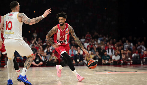 Ολυμπιακός - Μονακό 45-29 (Β' περίοδος): Στο δρόμο για το 2-0 οι Πειραιώτες, live ο αγώνας της Euroleague, βίντεο 