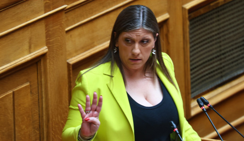 Πέντε αιτήματα άρσης ασυλίας της Κωνσταντοπούλου σε μία μέρα θα εξετάσει η Βουλή - Ποιες δικογραφίες αφορούν
