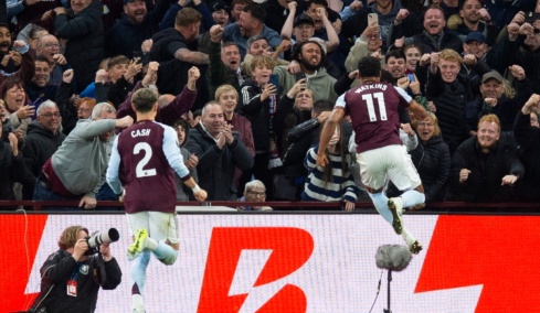 Premier League, Άστον Βίλα - Λίβερπουλ 4-2: «Καθάρισε» το Champions League και χαμογελά ο Ολυμπιακός, δείτε τα γκολ