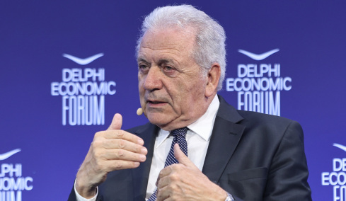 Οι βελγικές αρχές ανακάλεσαν το ένταλμα σε βάρος του Αβραμόπουλου για το Qatargate