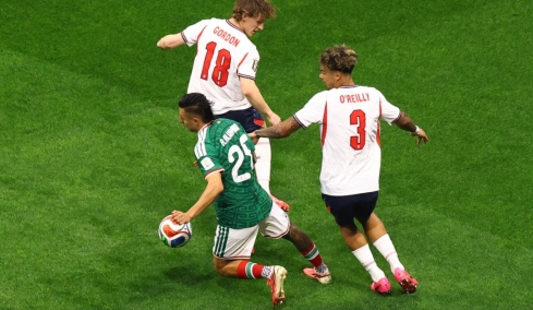 Μεξικό – Αγγλία 0-0 (Α' ημίχρονο): Live η αναμέτρηση για μια θέση στα προημιτελικά του Μουντιάλ