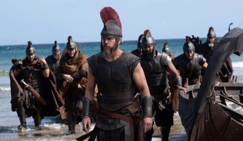Ο Δημήτρης Δανίκας είδε την «Οδύσσεια», δηλώνει πως καθηλώθηκε και ζητά να στηθεί άγαλμα στον Νόλαν 