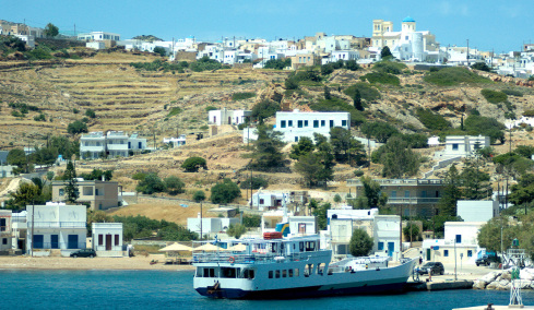 Νεκρός 17χρονος στην Κίμωλο: Το μπάνιο ήταν εκτός σπιτιού λέει ο δήμαρχος - Με το που έπιασε το «τηλέφωνο» τελείωσε, λέει συγγενής