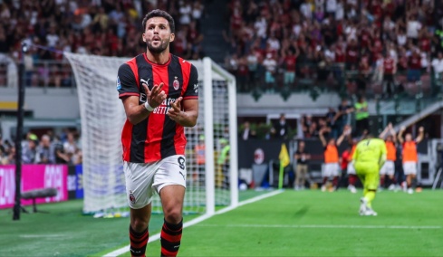 Serie A: Η Μίλαν λύγισε με 2-0 τη Βενέτσια και έκανε το «2Χ2», δείτε τα γκολ