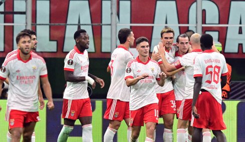 Europa League: Μεγάλο διπλό της Μπενφίκα 2-0 τη Μίλαν στο Σαν Σίρο, η Λιόν 2-1 την Άντερλεχτ, η Σάντερλαντ 1-0 την Άλκμααρ με πέναλτι, δείτε γκολ