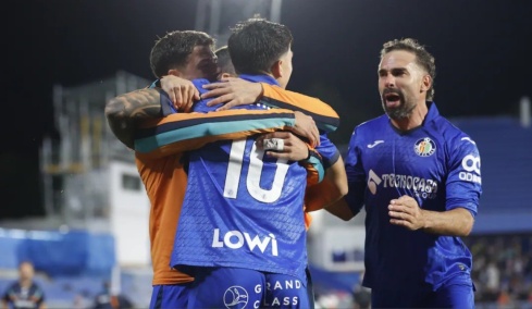 LaLiga: Η Χετάφε με δέκα παίκτες από το 28' πήρε το 1-1 από τη Ράγιο Βαγεκάνο, δείτε τα γκολ