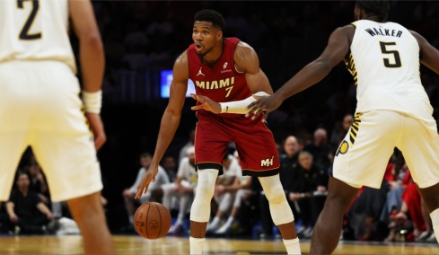 NBA Cup: «Όργια» Αντετοκούνμπο με triple-double, οι Χιτ διέλυσαν τους Πέισερς με 145-125, δείτε βίντεο
