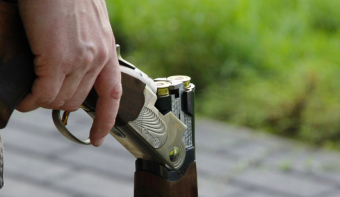 Κρήτη: 21χρονος στο Τυμπάκι, πυροβόλησε τον θείο του ενώ κοιμόταν 