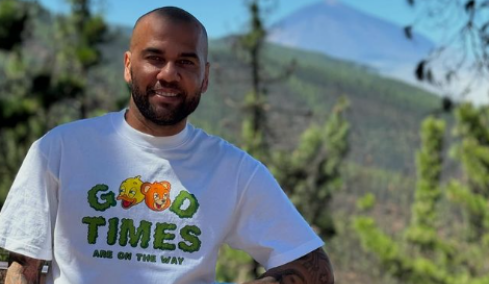 Ο Ντάνι Άλβες αγοράζει ομάδα στην 3η κατηγορία της Πορτογαλίας και ετοιμάζεται να γίνει πρόεδρος-ποδοσφαιριστής