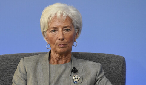 Aμετάβλητα διατήρησε τα επιτόκια η ΕΚΤ, παραμένει σε ετοιμότητα για αλλαγές λόγω του πολέμου στη Μέση Ανατολή