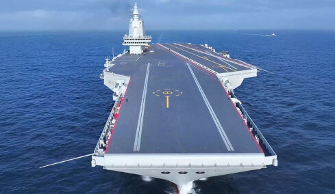 Επίδειξη ισχύος από την Κίνα, σε υπηρεσία το πιο εξελιγμένο αεροπλανοφόρο της, το Fujian - Δείτε βίντεο και φωτογραφίες