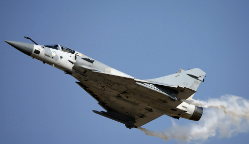 Η Ρωσία απειλεί τις ευρωπαϊκές χώρες που θα δεχτούν να φιλοξενήσουν γαλλικά βομβαρδιστικά με πυρηνικά όπλα, ανάμεσά τους και η Ελλάδα