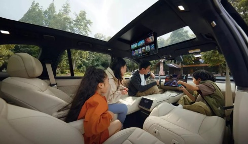 Πλάκα κάνεις: Υπερχλιδάτο SUV με 456 ίππους και τιμή… Yaris