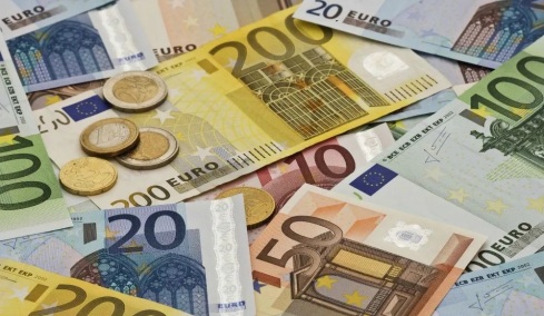 ΕΚΤ: Να έχετε μετρητά στο σπίτι (video)