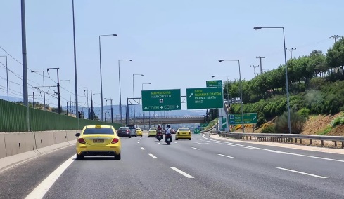 Πήγαινε με όπισθεν στην Αττική Οδό και χωρίς δίπλωμα!