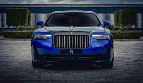 Ποιος Έλληνας αγόρασε την πιο ισχυρή Rolls‑Royce όλων των εποχών; (video)