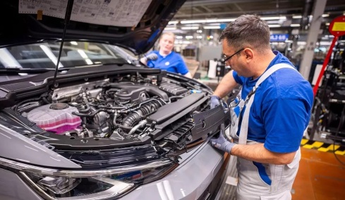 Επιβεβαίωση newsauto: Η ΕΕ κάνει πίσω και «σώζει» τους κινητήρες