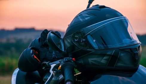 Ακόμα και με πρόστιμα... μαμούθ, δε βάζουν μυαλό