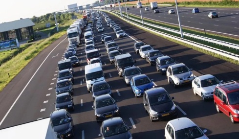 Δεν πληρώνουν τα τέλη κυκλοφορίας