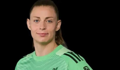 Η τερματοφύλακας της Λίβερπουλ Ραφαέλα Μπόργκγραφε τιμωρήθηκε με έξι αγώνες για ρατσιστικό σχόλιο... σε συμπαίκτριά της
