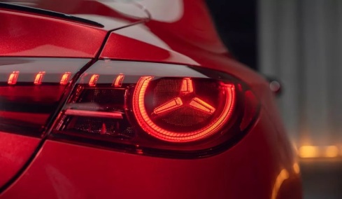 Οριστικό: Υποχρεωτικό αυτό το φώς σε όλα στα αυτοκίνητα