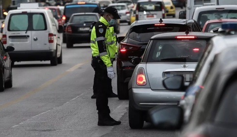 Χιλιάδες οδηγοί μένουν χωρίς δίπλωμα