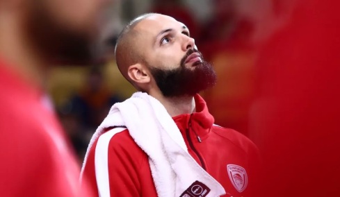 Το νέο... καυτό αυτοκίνητο του Εβάν Φουρνιέ