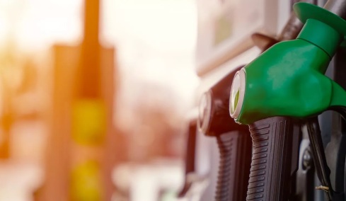 Ντίζελ σε τροχιά κρίσης: Γιατί η Ευρώπη βλέπει τιμές σοκ και τι σημαίνει για την Ελλάδα