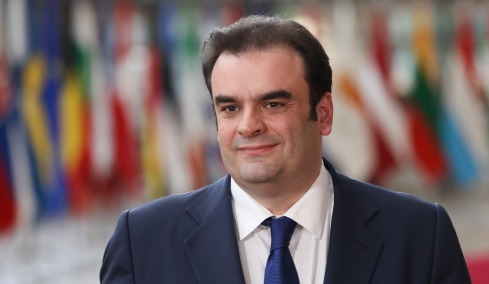 Πιερρακάκης: Κλειδί η διάρκεια της κρίσης για τιμές και μέτρα στην Ευρώπη