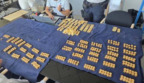Ράβδοι χρυσού και νομίσματα: Βρήκαν... κρυμμένο θησαυρό αξίας €9 εκατ. κατά τη διάρκεια εργασιών σε κτίριο στο Βέλγιο