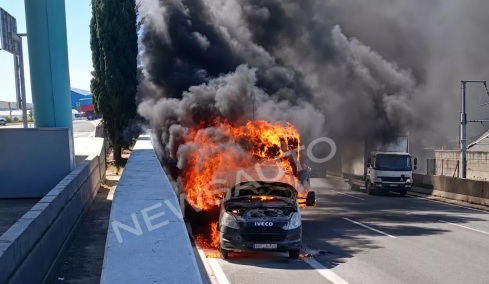 Ρεκόρ πυρκαγιών στους δρόμους: Γιατί λαμπαδιάζουν τα αυτοκίνητα της Ελλάδας