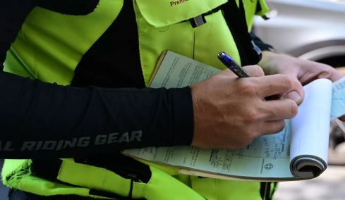 Το άγνωστο πρόστιμο με το οποίο κινδυνεύουν οι Έλληνες οδηγοί 
