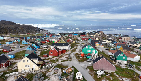 Politico: Πώς θα μπορούσε ο Τραμπ να καταλάβει τη Γροιλανδία σε 4 βήματα με ένα σχέδιο που θυμίζει Πούτιν