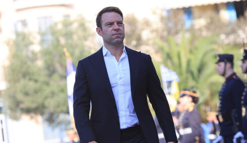 Κασσελάκης: Υπάρχουν πολλοί gay σε Βουλή και κυβέρνηση που κρύβονται από φόβο για την εικόνα τους
