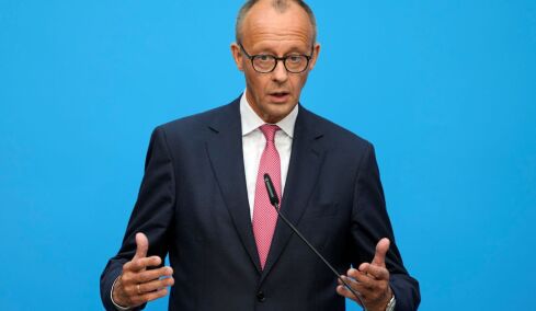 Μερτς μετά τη συνάντηση με τον Τραμπ: Άδικη η κριτική στον Στάρμερ, δεν πρέπει να αντιμετωπιστεί η Ισπανία αρνητικά 