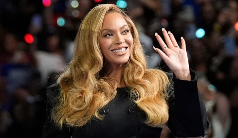 Η Μπιγιονσέ μπήκε στο κλαμπ των δισεκατομμυριούχων