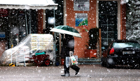 Έρχεται ψυχρή εισβολή από την Ουκρανία, 10°C κάτω ο υδράργυρος, θυελλώδεις άνεμοι σε Αιγαίο και Ιόνιο - Η πρόγνωση για την Αττική 